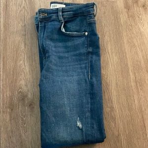Zara jeans